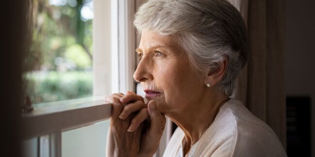 Maladie d'Alzheimer ou "démence sénile", quelles différences ?