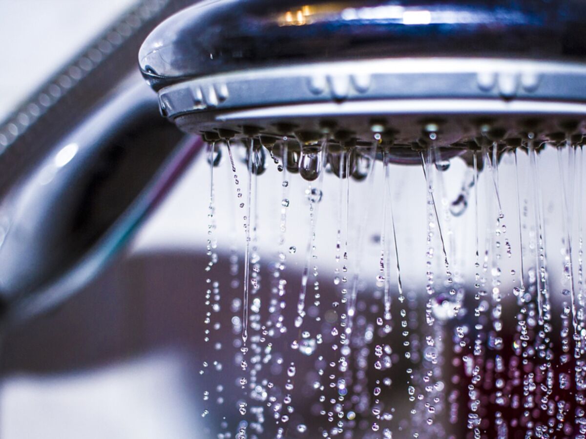 Le stop douche : comment économiser de l'eau et de l'argent avec