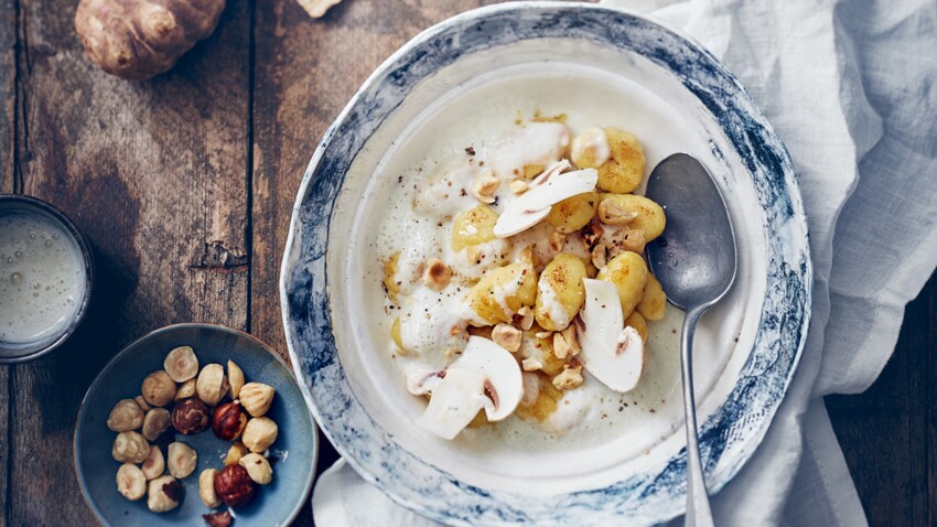 Gnocchis Creme De Topinambour Au St Moret Et Noisettes Decouvrez Les Recettes De Cuisine De Femme Actuelle Le Mag