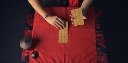 Tarot gratuit des Mages : 3 tirages à faire soi-même et leur interprétation