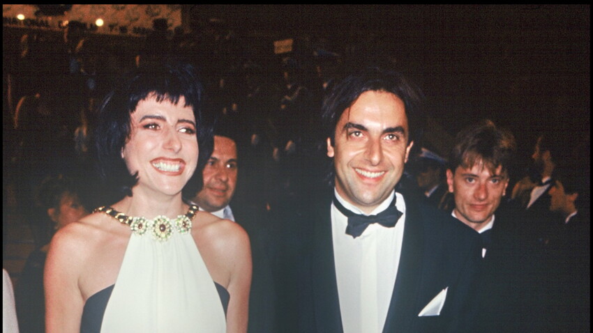 robe andré manoukian