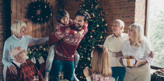 Chants de Noël : 10 airs de fête à chanter en famille