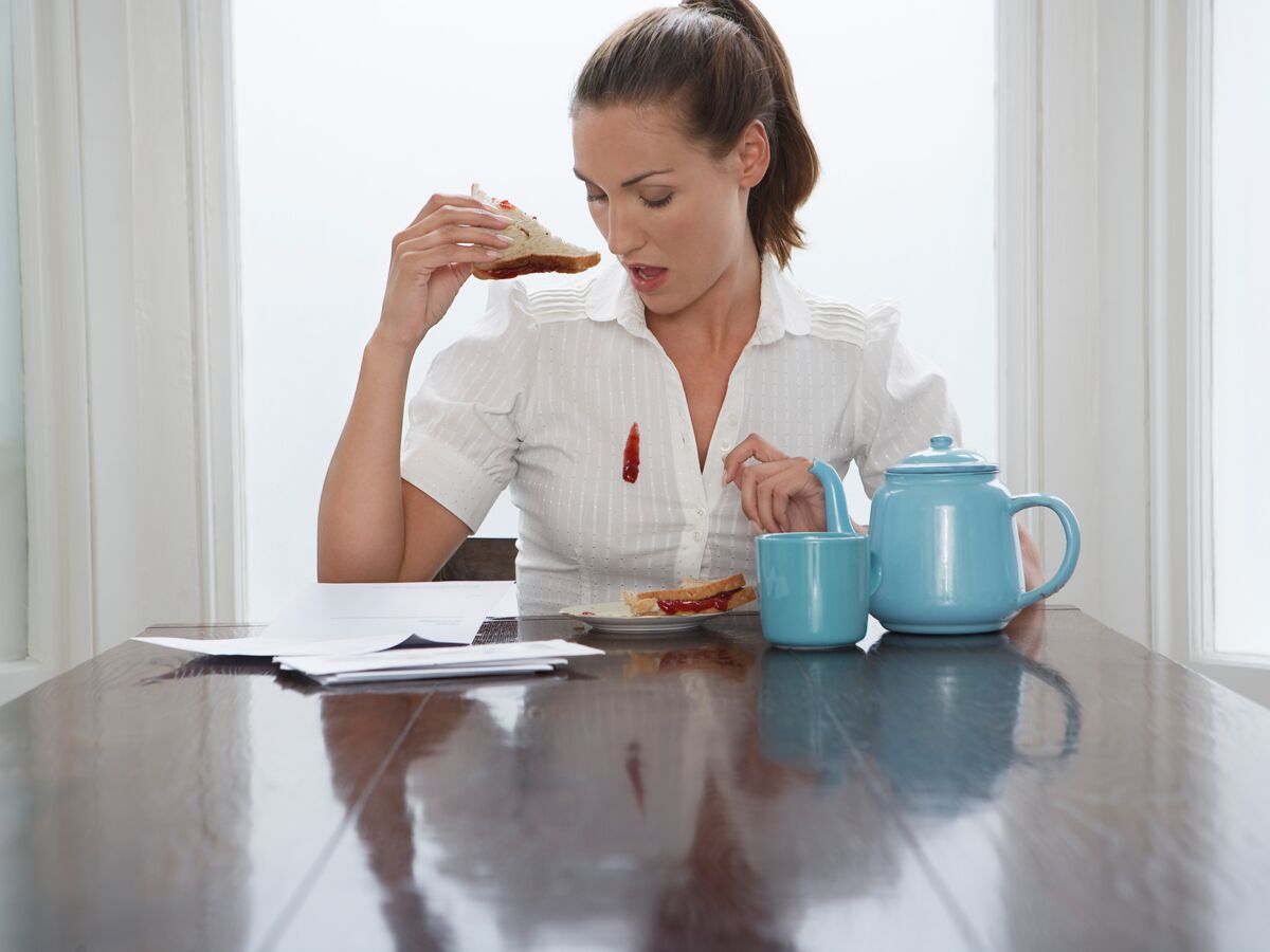 Mûres, Groseilles, Cassis, Myrtilles, Comment Enlever Une Tache De Fruits  Rouges ? : Femme Actuelle Le Mag