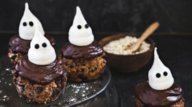 Gâteau d'Halloween, fantômes et yeux rapide : découvrez les recettes de  cuisine de Femme Actuelle Le MAG