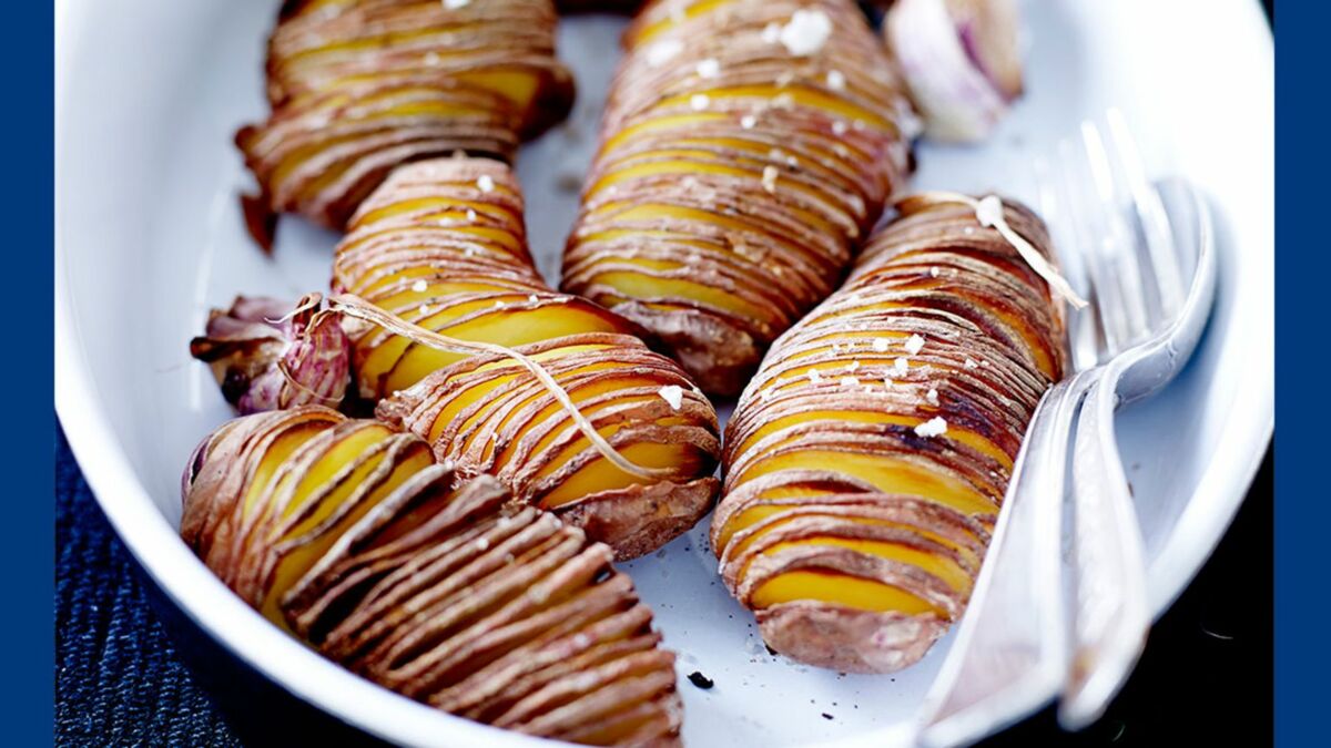 recette de pommes de terre au four en tranches