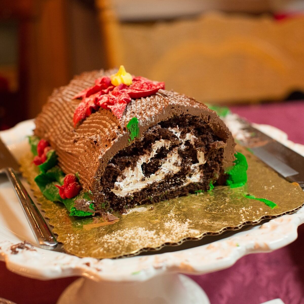 Buche De Noel Avec Insert Nos Recettes Et Conseils Pour La Reussir Comme Les Pros Femme Actuelle Le Mag