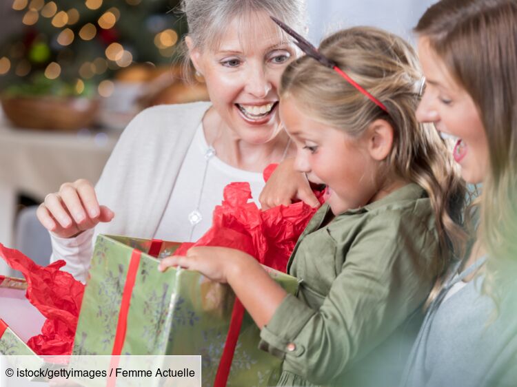 Noël : elle achète des jouets d'occasion à ses enfants, est-ce acceptable ?  