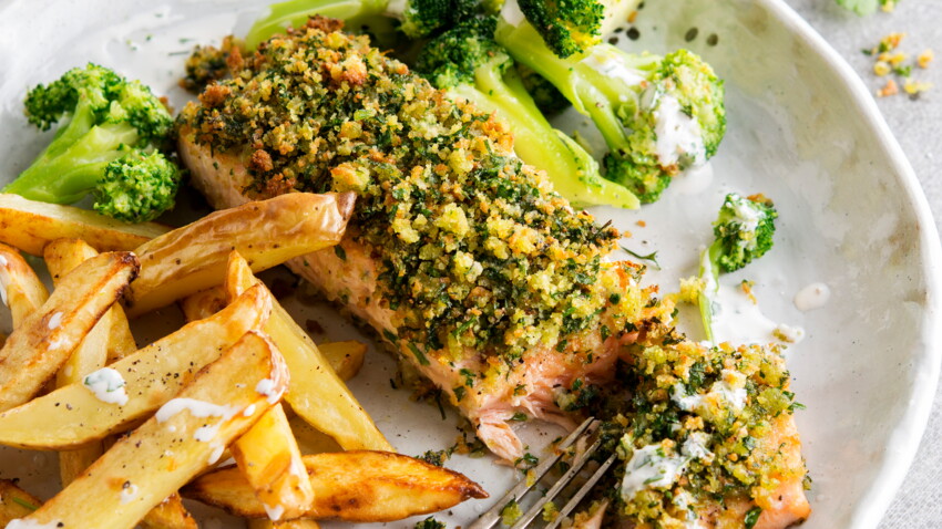 Paves De Saumon En Croute D Herbes Decouvrez Les Recettes De Cuisine De Femme Actuelle Le Mag