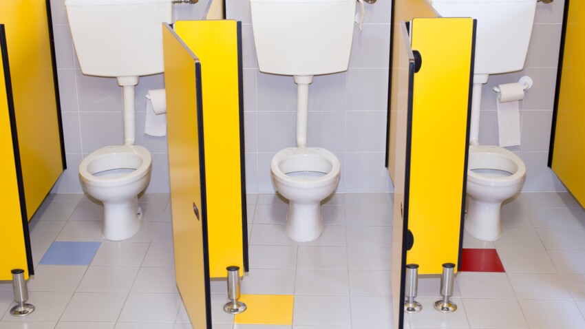 Manque d’hygiène, harcèlement : pourquoi les enfants ont-ils si peur d’aller aux toilettes à l’école ?