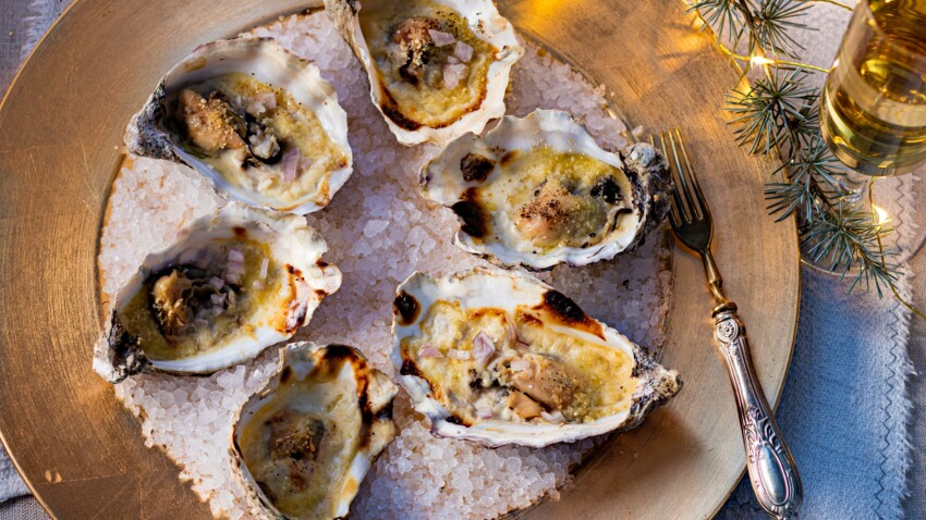 Huîtres Chaudes Au Pineau Des Charentes Découvrez Les Recettes De Cuisine De Femme Actuelle Le Mag 