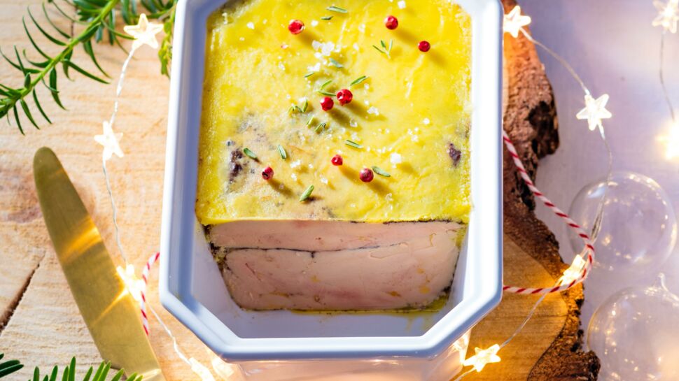Terrine de foie gras au Jurançon et poivre de Sichuan, poudre de pain  d'épice, cromesquis de foie gras et sorbet mangue…
