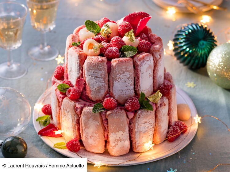 Charlotte Aux Biscuits Roses Framboises Et Litchis Decouvrez Les Recettes De Cuisine De Femme Actuelle Le Mag