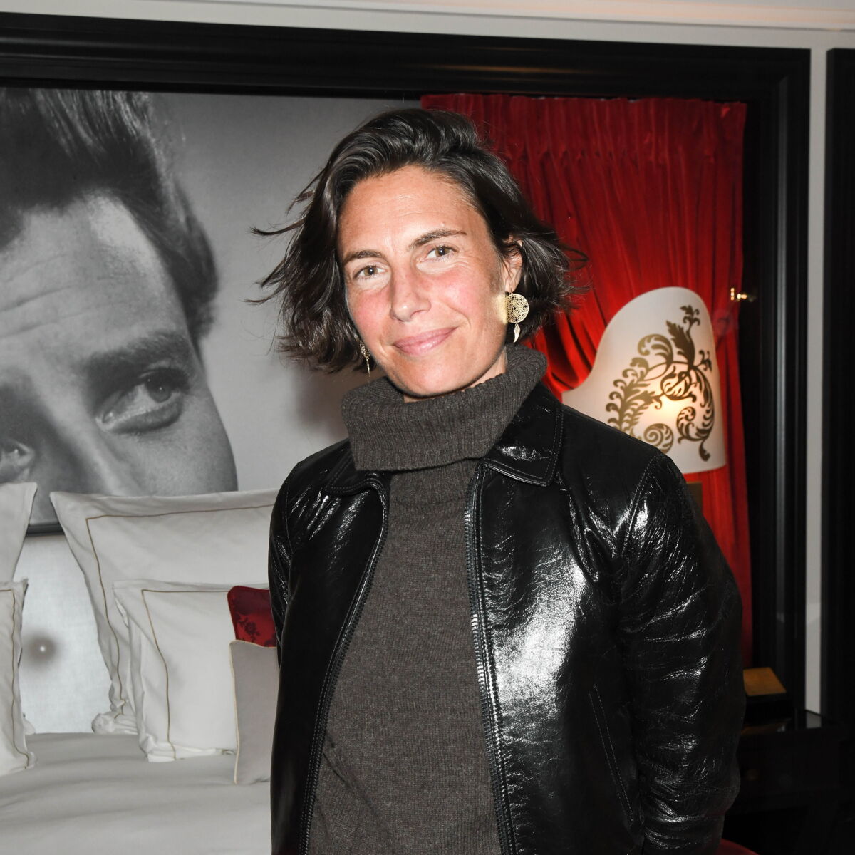 Alessandra Sublet Pourquoi Elle N Aura Plus Jamais Les Cheveux Longs Femme Actuelle Le Mag