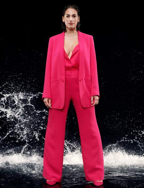 Yuvarlak moda: gösterişli kostüm
