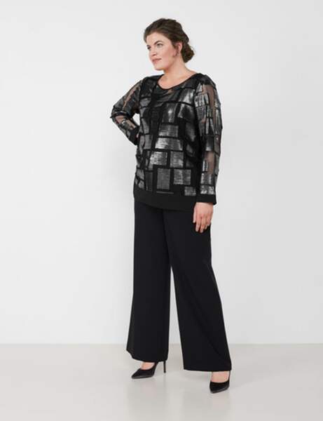 Yuvarlak moda: ışıltılı tişört