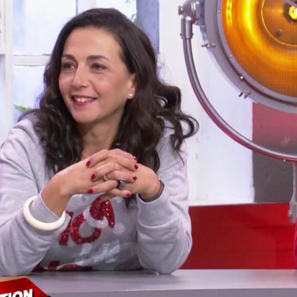 Quel Age A Caroline Dans Affaire Conclue EXCLU - Caroline Pons ("Affaire Conclue") : son mari, ses trois enfants...  ses rares confidences sur sa famille : Femme Actuelle Le MAG