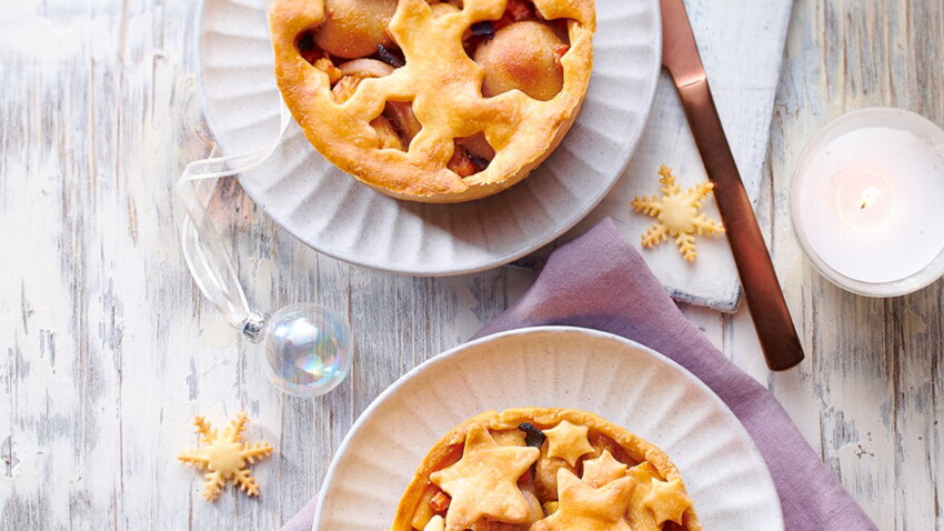 Aux Champignons Au Poulet Ou Au Saumon 10 Recettes De Tourtes Pour Se Regaler Femme Actuelle Le Mag