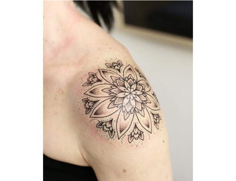 Sitemapcdatahttpswwcinfbizidtatouage Epaule Femme Mandala