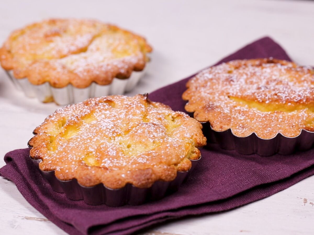 Minis Tartes Aux Pommes Sans Pate La Recette Gourmande En Video Femme Actuelle Le Mag