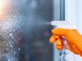 La recette du spray maison pour nettoyer les vitres