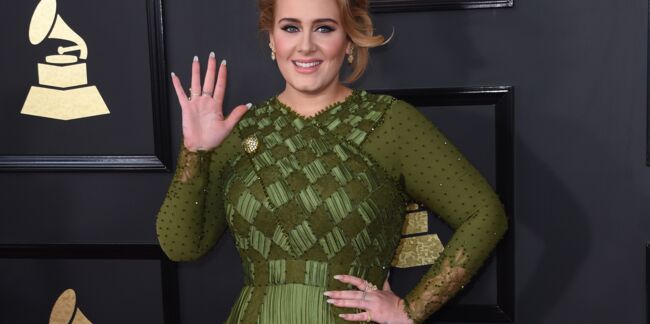 Adele métamorphosée : la chanteuse affiche une taille de guêpe sur Instagram