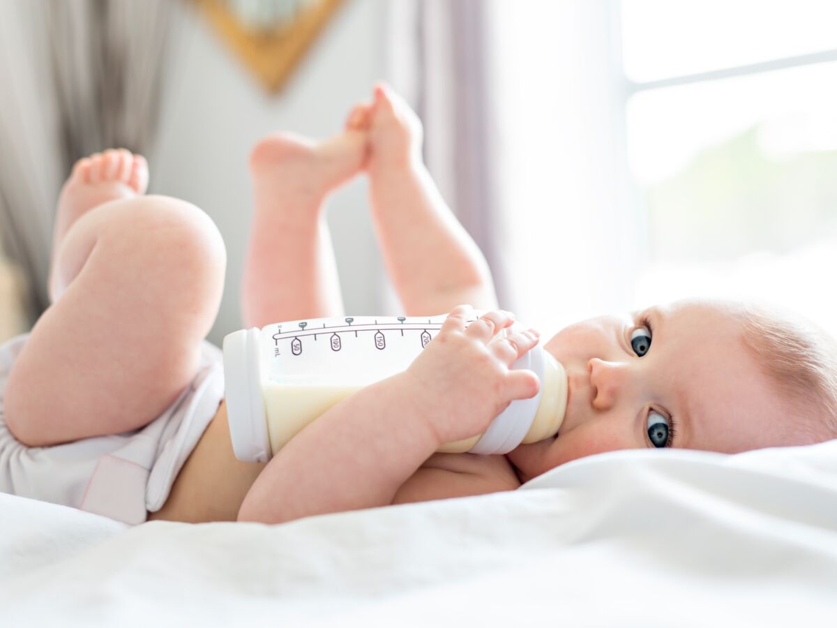 Leur Bebe Nourri Au Lait Infantile Gallia Regurgite Un Ver De 7 Centimetres Les Parents Portent Plainte Femme Actuelle Le Mag