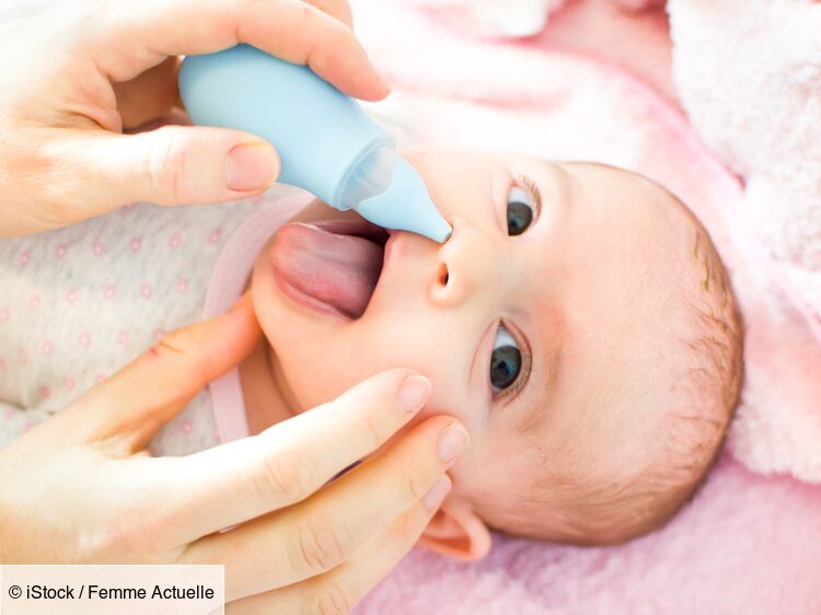 Comment moucher bébé avec une seringue nasale ?