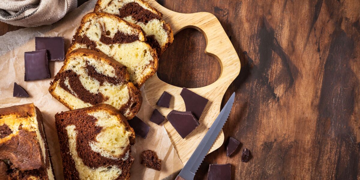 Cyril Lignac La Recette Du Gateau Marbre Moelleux Chocolat Et Vanille Femme Actuelle Le Mag