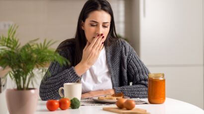 Vogalene Tout Savoir Sur Ce Medicament Contre Les Nausees Et Les Vomissements Femme Actuelle Le Mag