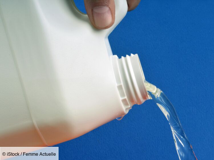 Entretien nettoyant canalisation avec javel supprime odeurs évite b