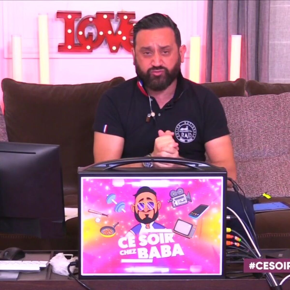 Cyril Hanouna Face A Des Petits Soucis Ce Soutien Qu Il N Attendait Pas Femme Actuelle Le Mag