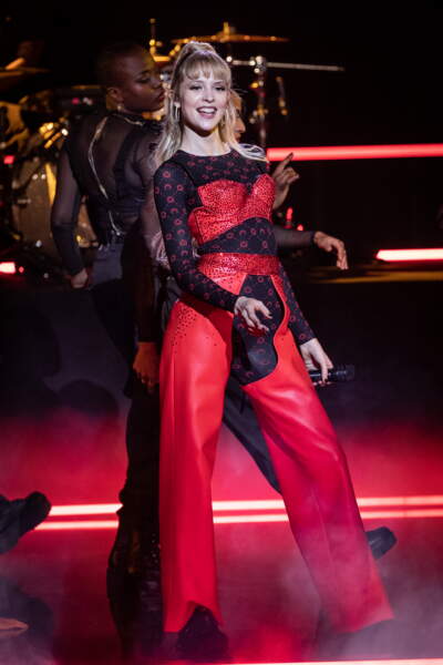 Angèle : retour sur ses 15 plus beaux looks - Femme Actuelle