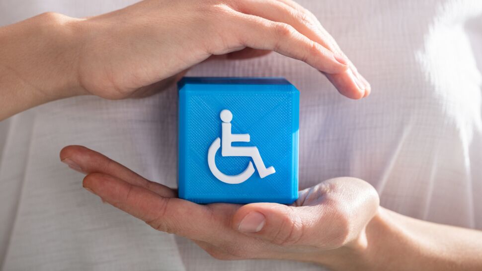 Invalide, dois-je demander une carte mobilité inclusion ?