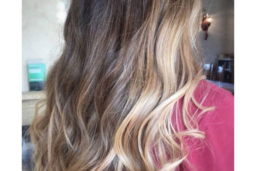 Tie and dye blond : 20 idées pour l'adopter - Femme Actuelle