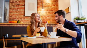 Premier Rencard Nos Conseils Pour Une Sortie Reussie Femme Actuelle Le Mag