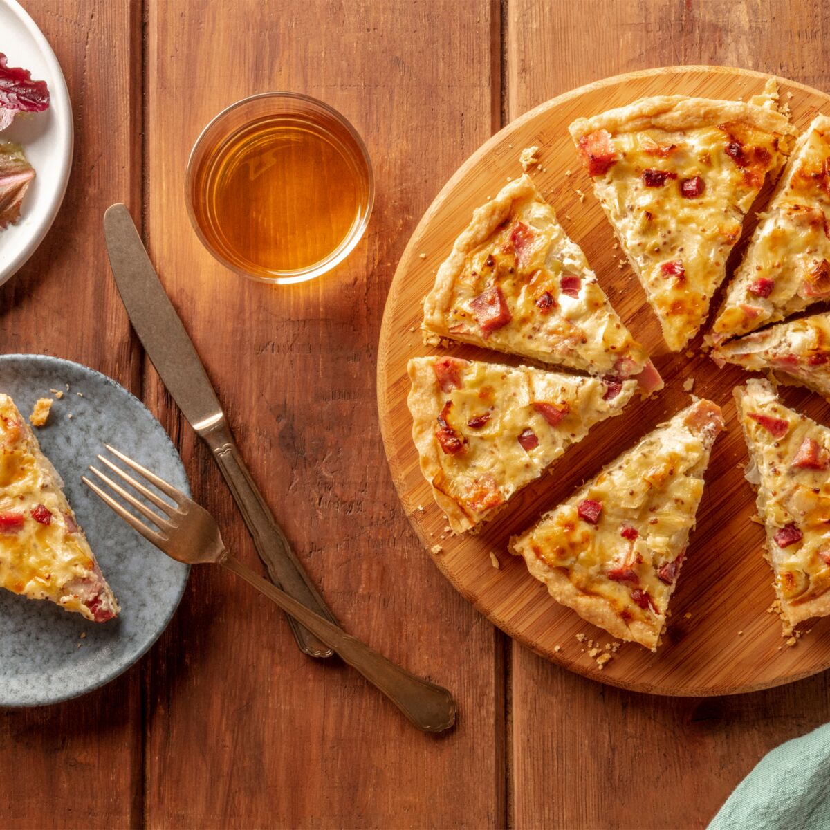 La Vraie Recette De La Quiche Lorraine De Cyril Lignac Femme Actuelle Le Mag