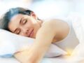 Insomnie, réveils nocturnes : le nouveau rituel qui aide à bien dormir