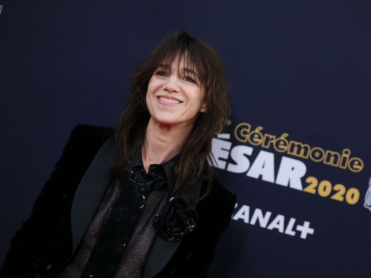 Charlotte Gainsbourg d voile une tr s rare photo de sa fille Joe