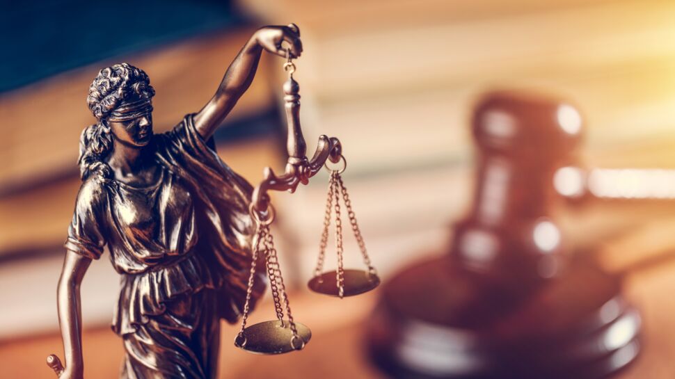 Un juge mis en examen pour avoir proposé le viol de sa fille de 12 ans sur des sites libertins