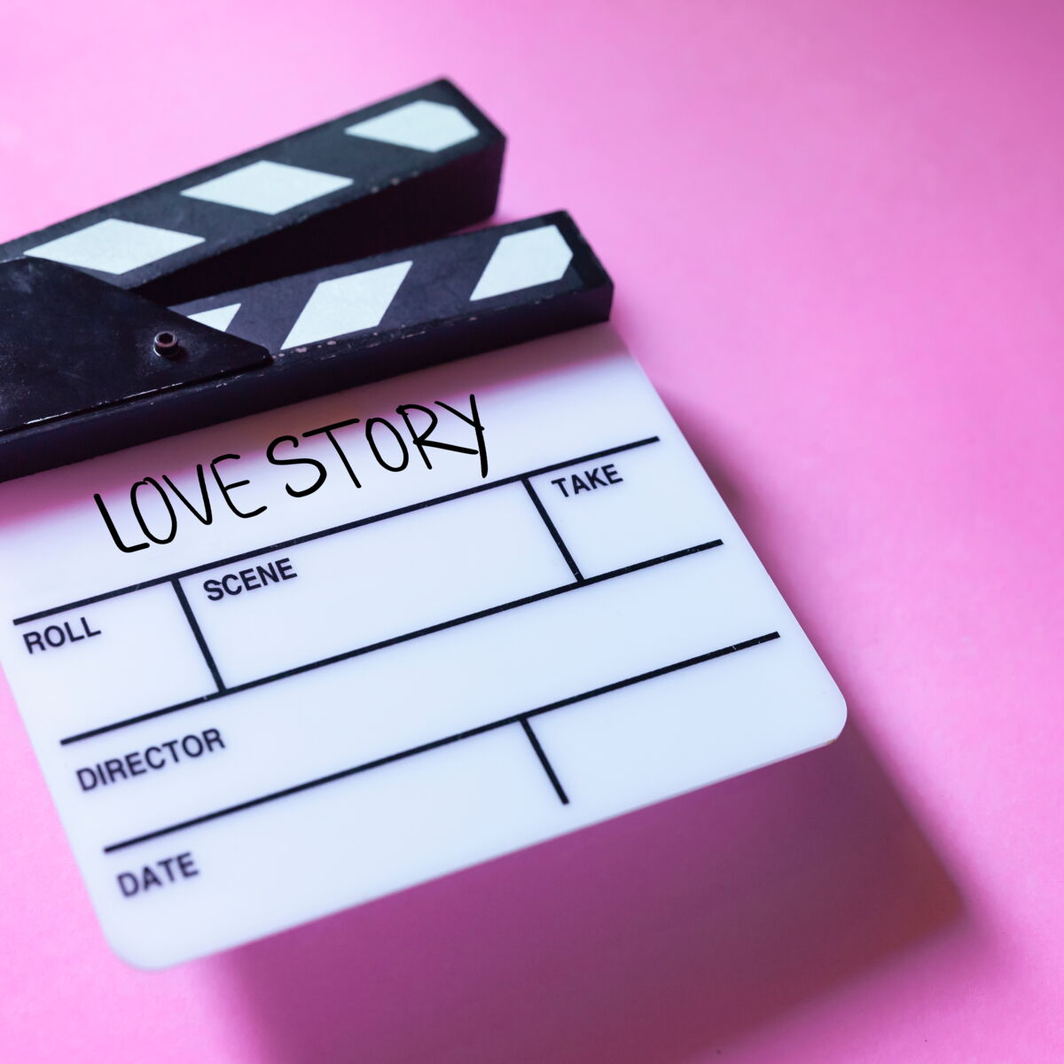 Livres Films Pourquoi S Enflamme T On Pour Les Histoires D Amour Femme Actuelle Le Mag