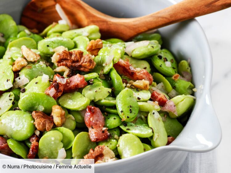 Salade croquante de fèves aux lardons fumés rapide : découvrez les