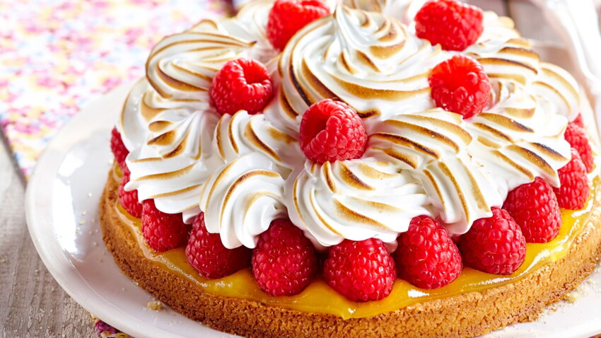 Tarte Aux Framboises Meringuee Decouvrez Les Recettes De Cuisine De Femme Actuelle Le Mag