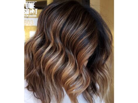 Carré long brune : les plus belles coupes de cheveux repérées sur Instagram