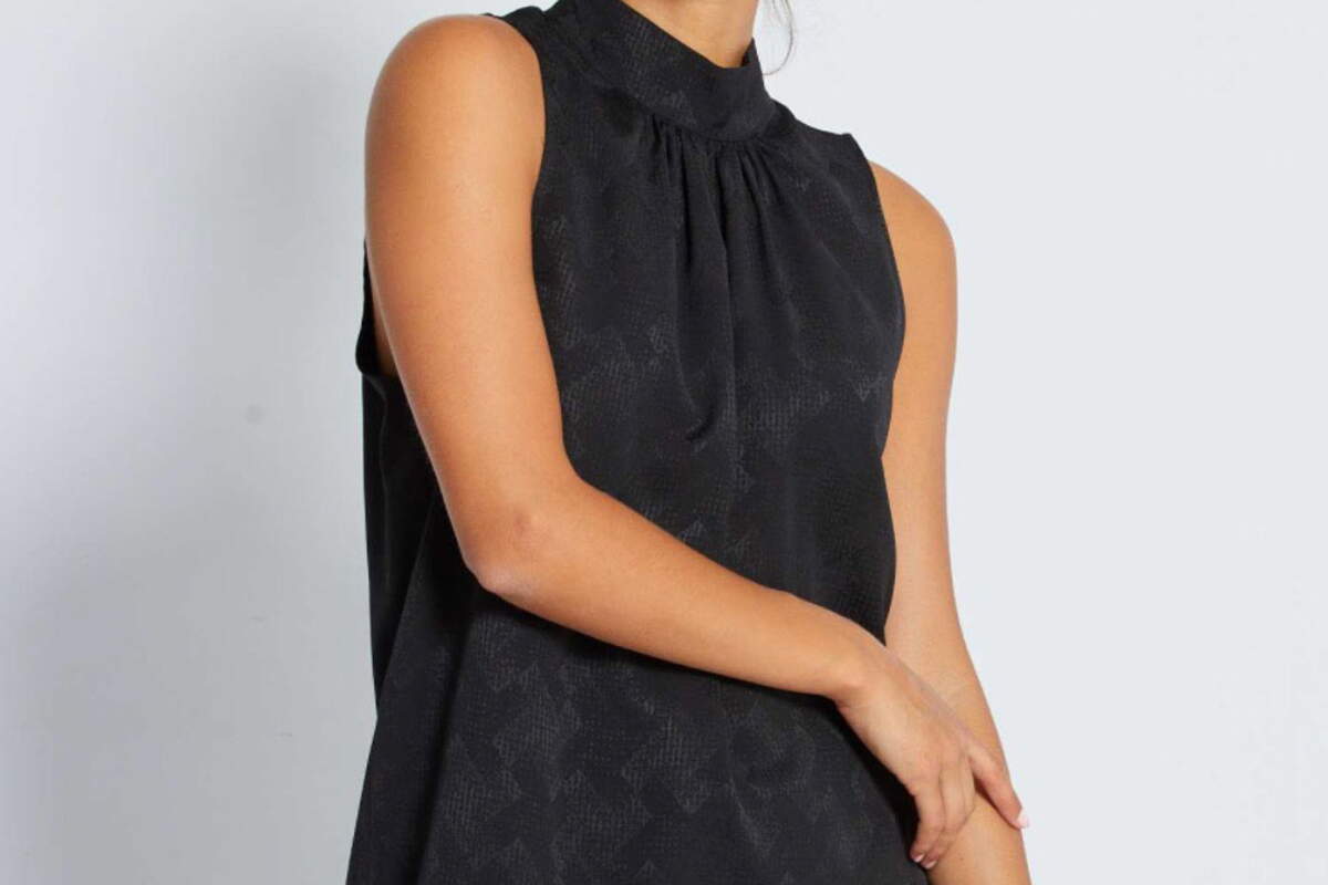 Ces pi?�ces mode qui font para?�tre 10 ans de moins cet ?�t?� - Femme Actuelle