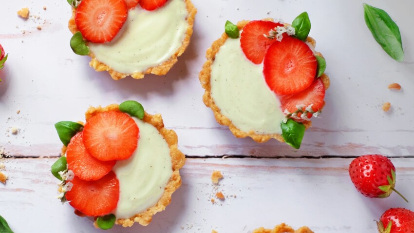 Tartelettes Au Yaourt Fraise Decouvrez Les Recettes De Cuisine De Femme Actuelle Le Mag