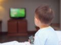 Ecrans : voici pourquoi certains enfants aiment la télévision plus que d’autres
