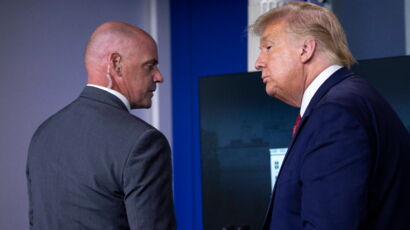 Donald Trump A T Il Vraiment Eu Des Relations Avec Une Maitresse Dans Le Lit De Melania Trump Les Dessous De Leur Mariage Devoiles Femme Actuelle Le Mag