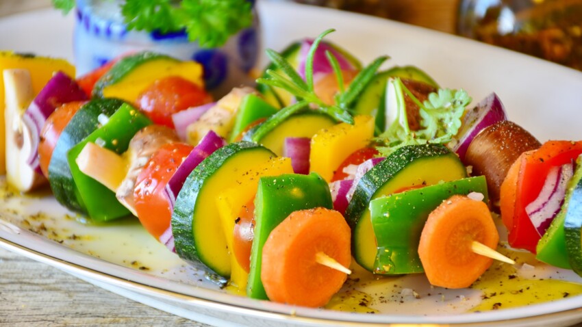 Brochettes de légumes à la plancha : découvrez les recettes Brochettes de légumes au romarin facile : découvrez les