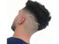Coupe de cheveux homme : Dégradé “rayure”