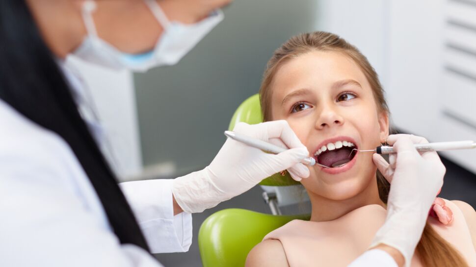 Opération des dents de sagesse : tout savoir sur le processus d’extraction